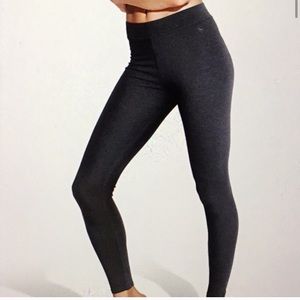 Victoria’s Secret PINK Essential Leggings Size L